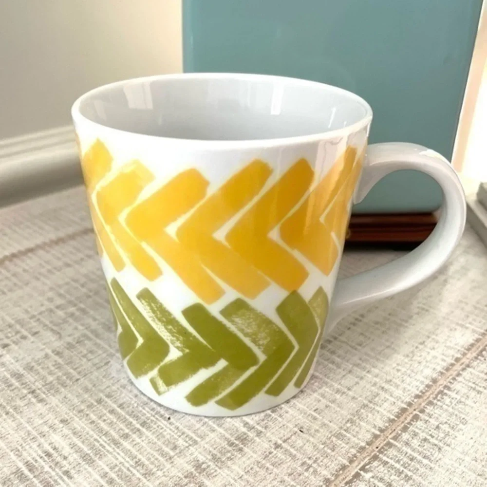 Crate & Barrel Coffee Mug Brushstroke Yellow And Green 16oz Cup Tea